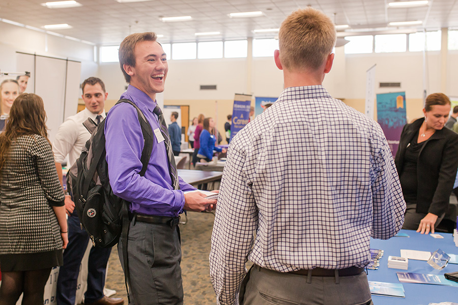 WSU student attending a professional job and internship fair