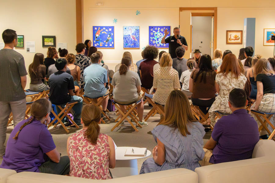 Winona State students at the Minnesota Marine Art Museum (MMAM)