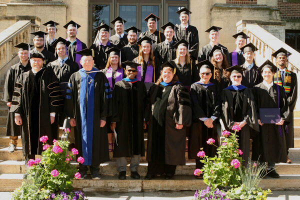Cohort of Composite Materials Engineering graduates.
