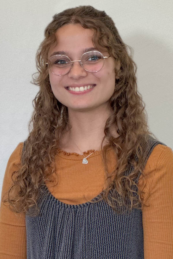 WSU student Elise Rothbauer