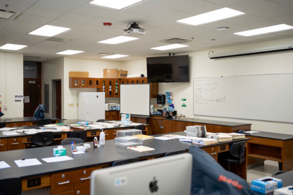 A lab with workspaces and equipment on the WSU campus.